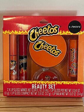 2/$15.00 Cheetos Flamin Hot 5pc Beauty Set